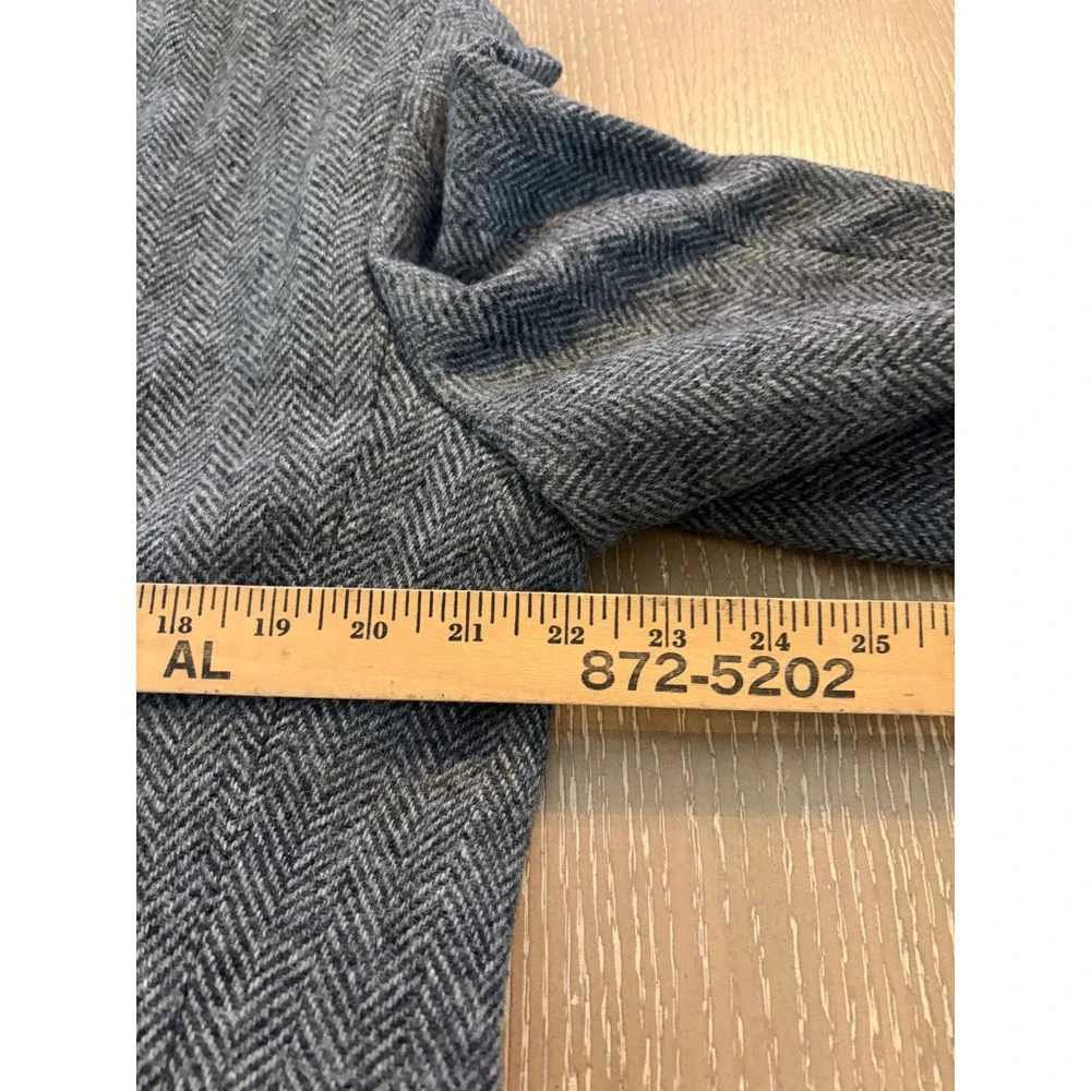Vintage Harbour Town Harris Tweed Men's Blazer Gray Herringbone Wool Size 40R